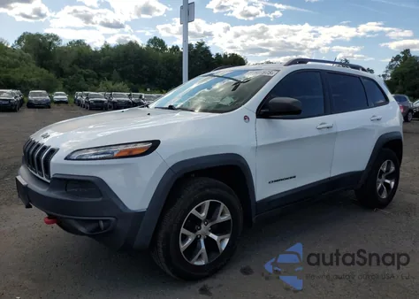 2014 Jeep Cherokee Trailhawk из США, поврежденный, VIN 1C4PJMBS5EW111360